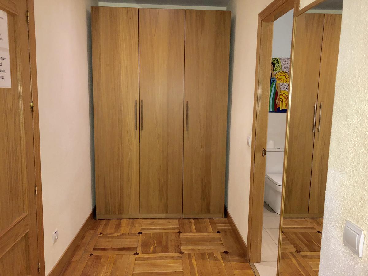 Hostal Arriaza Мадрид Екстериор снимка