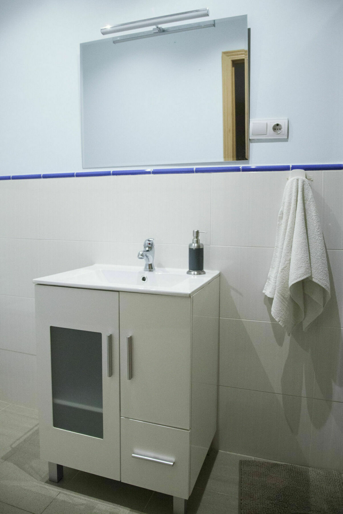 Hostal Arriaza Мадрид Екстериор снимка